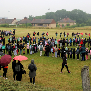 La formation des anneaux olympiques par les élèves